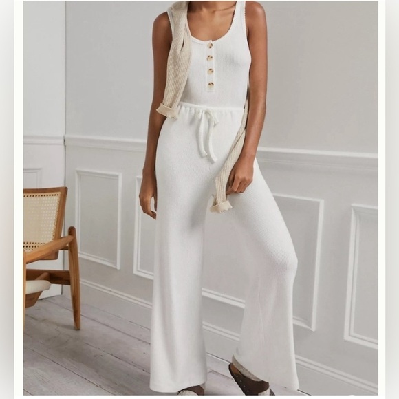 L*Space Head in the clouds jumpsuit in white NWT - Picture 5 of 7